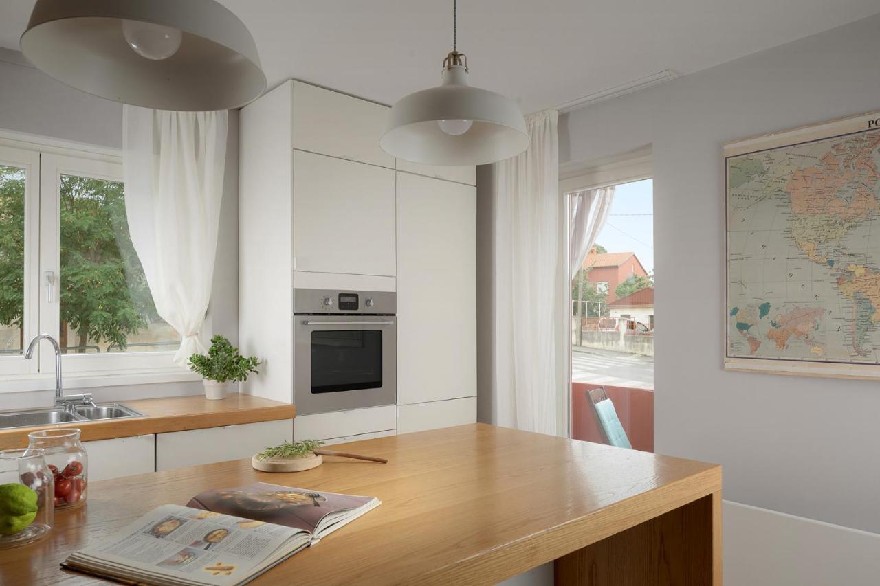PUY Elegant, Cosy And Quiet, Just 1 Min To Amphiteatre 아파트 외부 사진